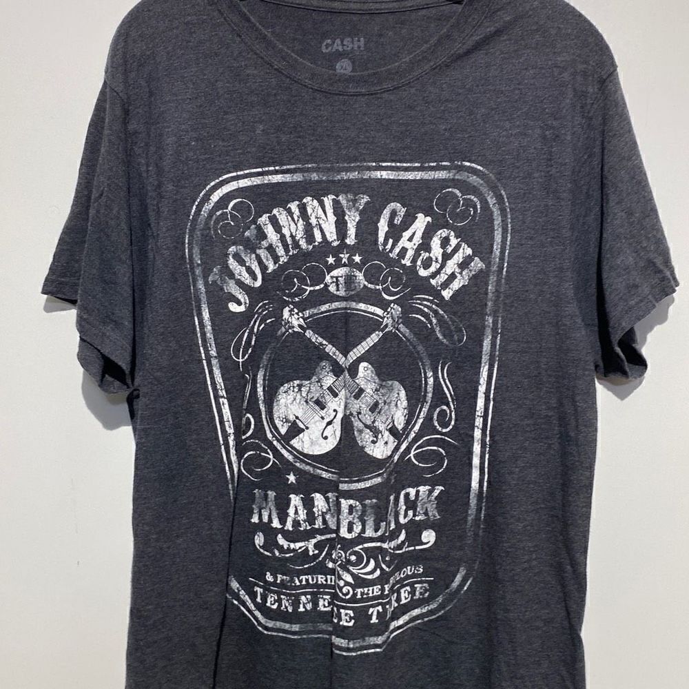 Vintage Johnny Cash Man In Black Graphic Band T Shirt Tennessee Three Gray XL‎